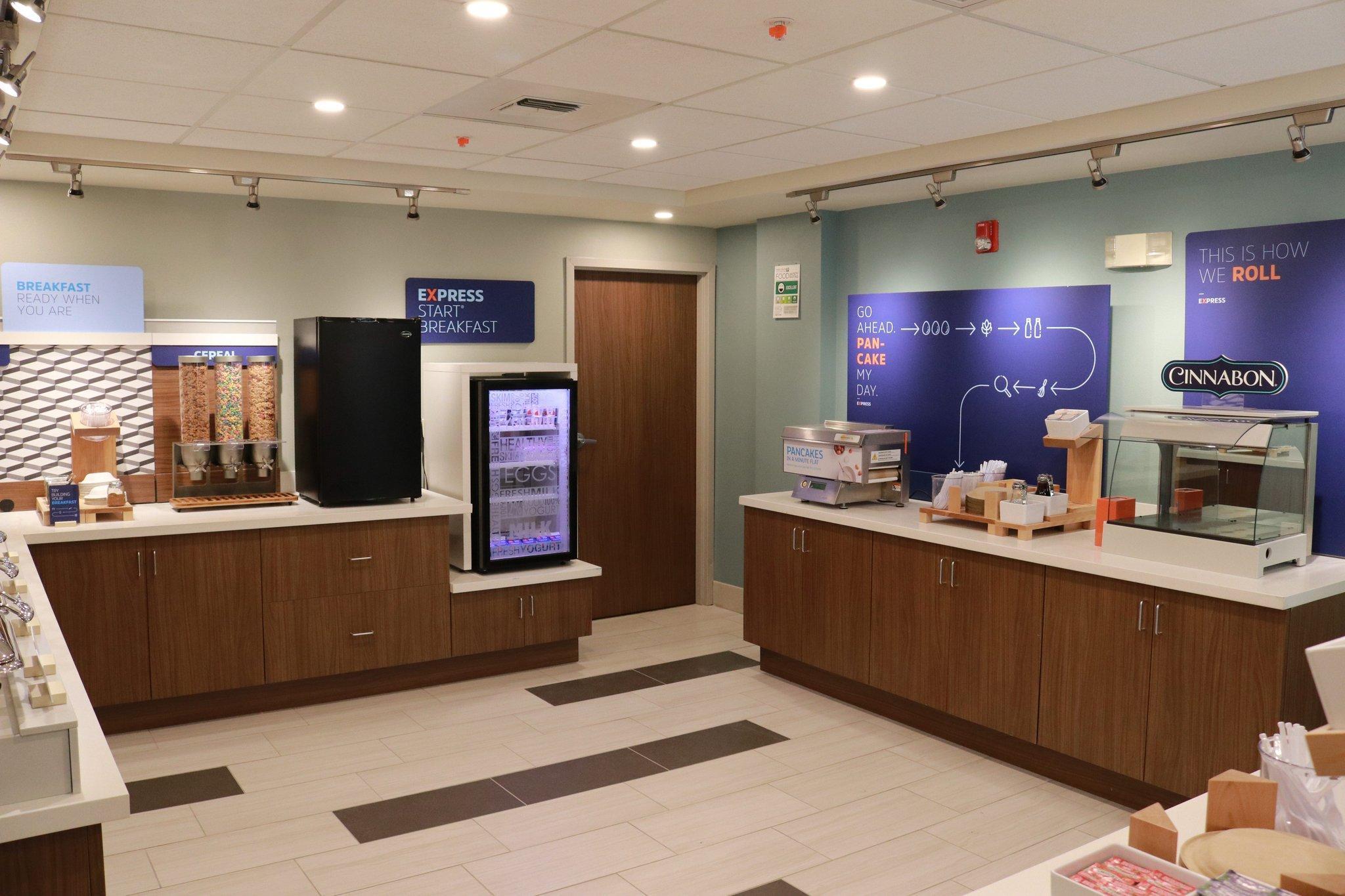 Holiday Inn Express Seattle - Sea-Tac Airport By Ihg SeaTac Zewnętrze zdjęcie